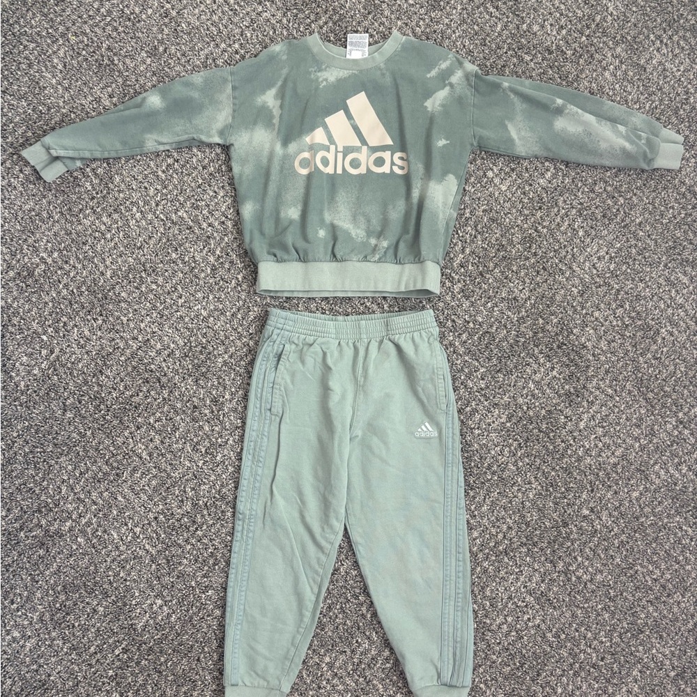 Adidas Boy Green Jogger Set